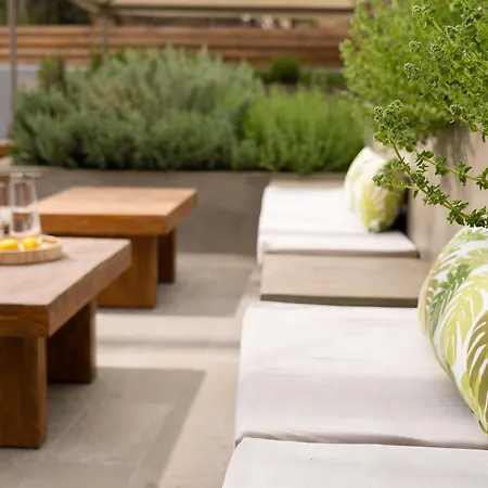 Zoe Hotel, Trypiti & Hive Water Park 4*