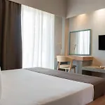 Zoe Hotel, Trypiti & Hive Water Park