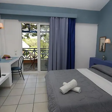 Hotel Zoe Hotel, Trypiti & Hive Water Park 4*