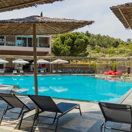 Szálloda Zoe Hotel, Trypiti & Hive Water Park 4*