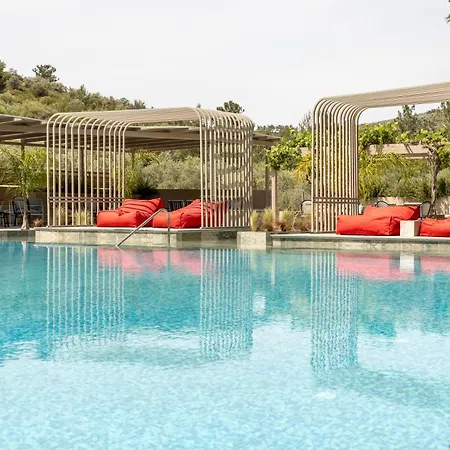 Zoe Hotel, Trypiti & Hive Water Park ホテル