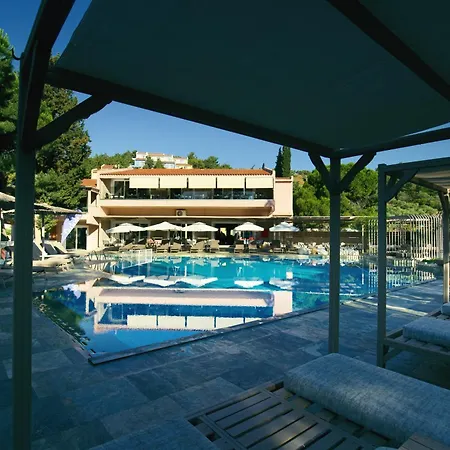 Zoe Hotel, Trypiti & Hive Water Park