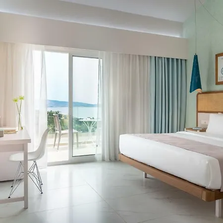 ホテル Zoe Hotel, Trypiti & Hive Water Park リメナリア