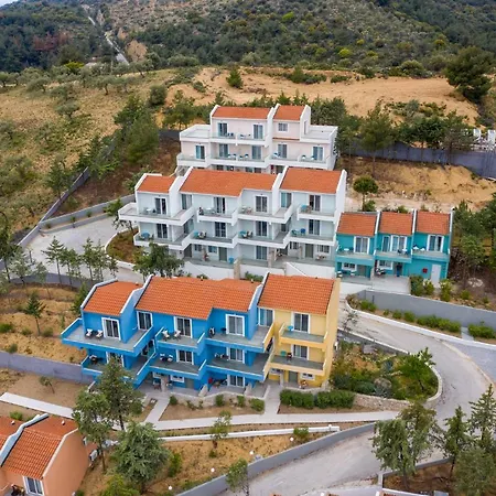 Ξενοδοχείο Zoe Hotel, Trypiti & Hive Water Park