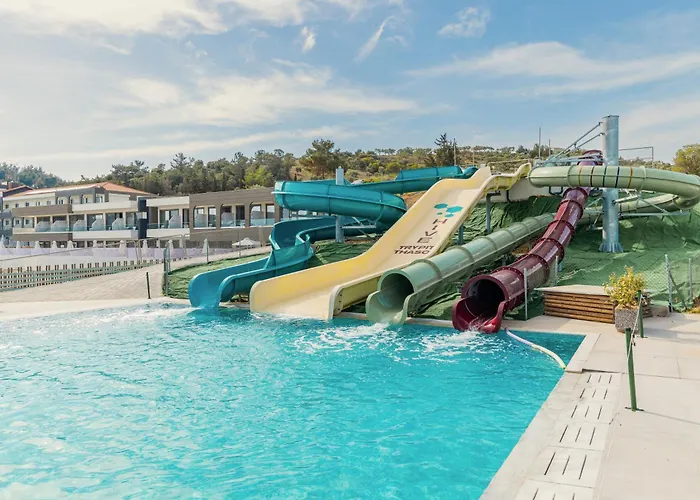 Hotel Zoe Hotel, Trypiti & Hive Water Park
