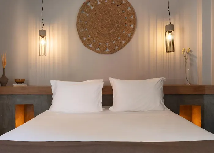 Zoe Hotel, Trypiti & Hive Water Park מלון לימנריה